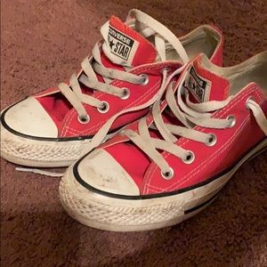 Red converse size 6 shoes